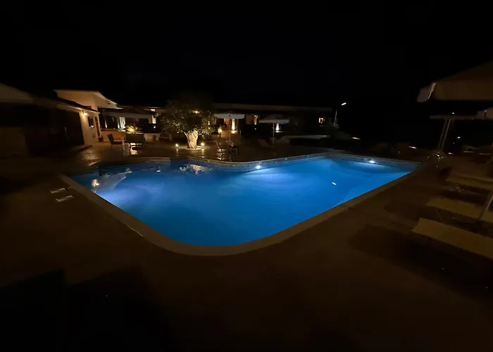 Resort Summer Nights Ipsos