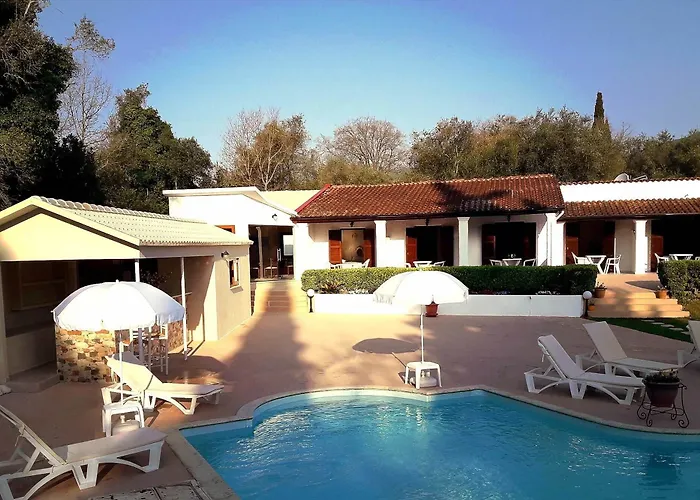 度假村 Summer Nights 2*